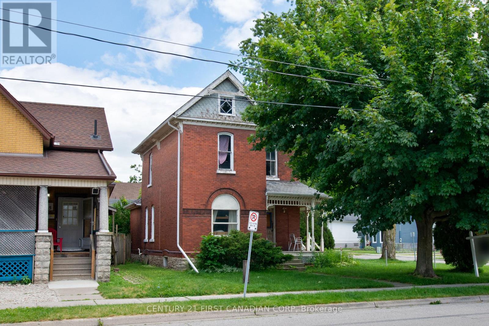 33 Horton Street, St. Thomas, Ontario  N5P 2Y6 - Photo 2 - X13480072
