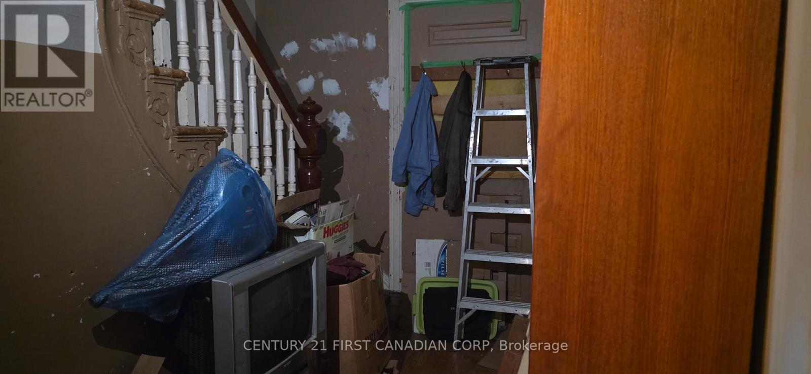 33 Horton Street, St. Thomas, Ontario  N5P 2Y6 - Photo 8 - X13480072