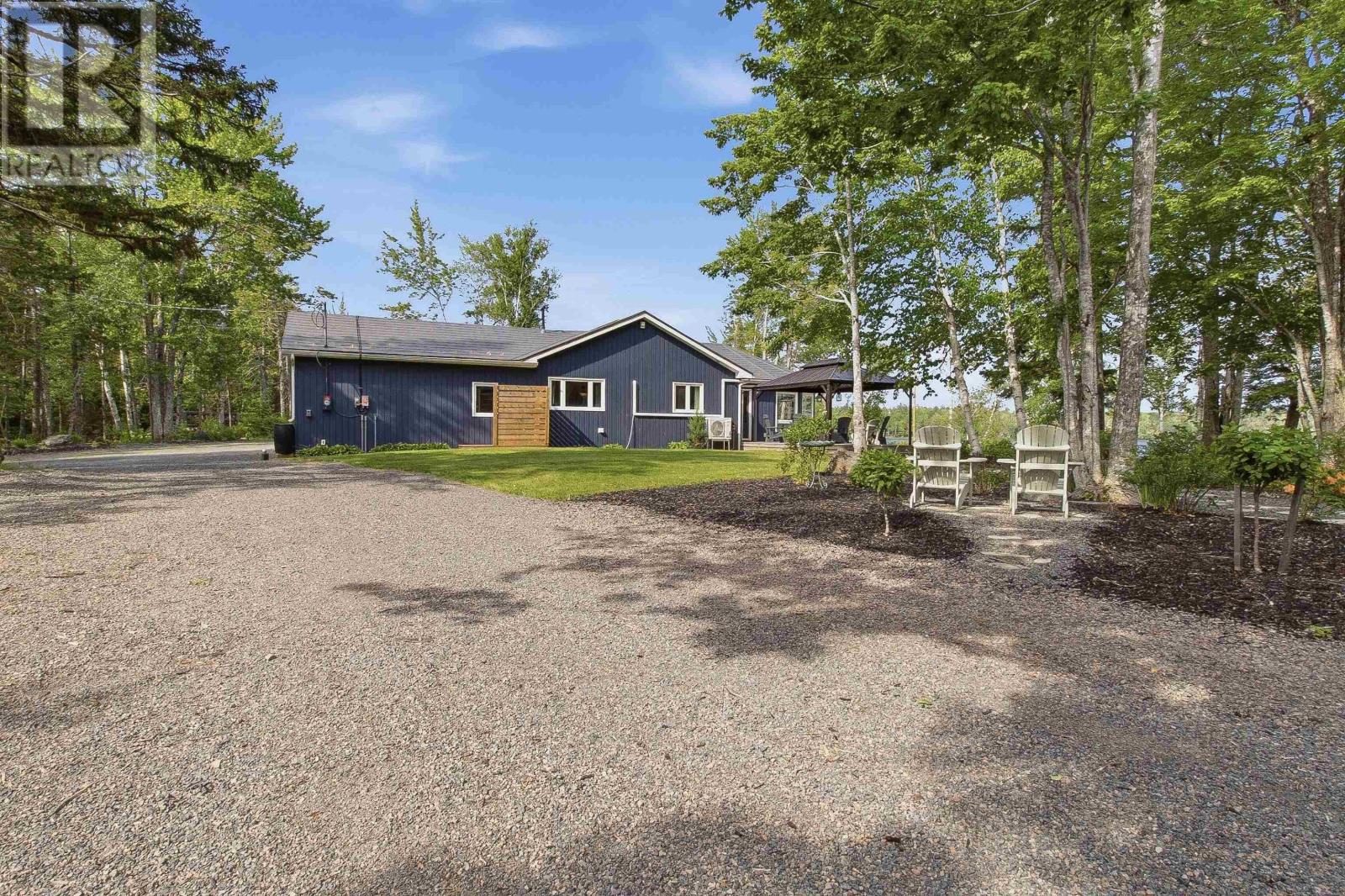 53 Leonard Drive, Mattatall Lake, Nova Scotia  B0K 1V0 - Photo 2 - 202614580