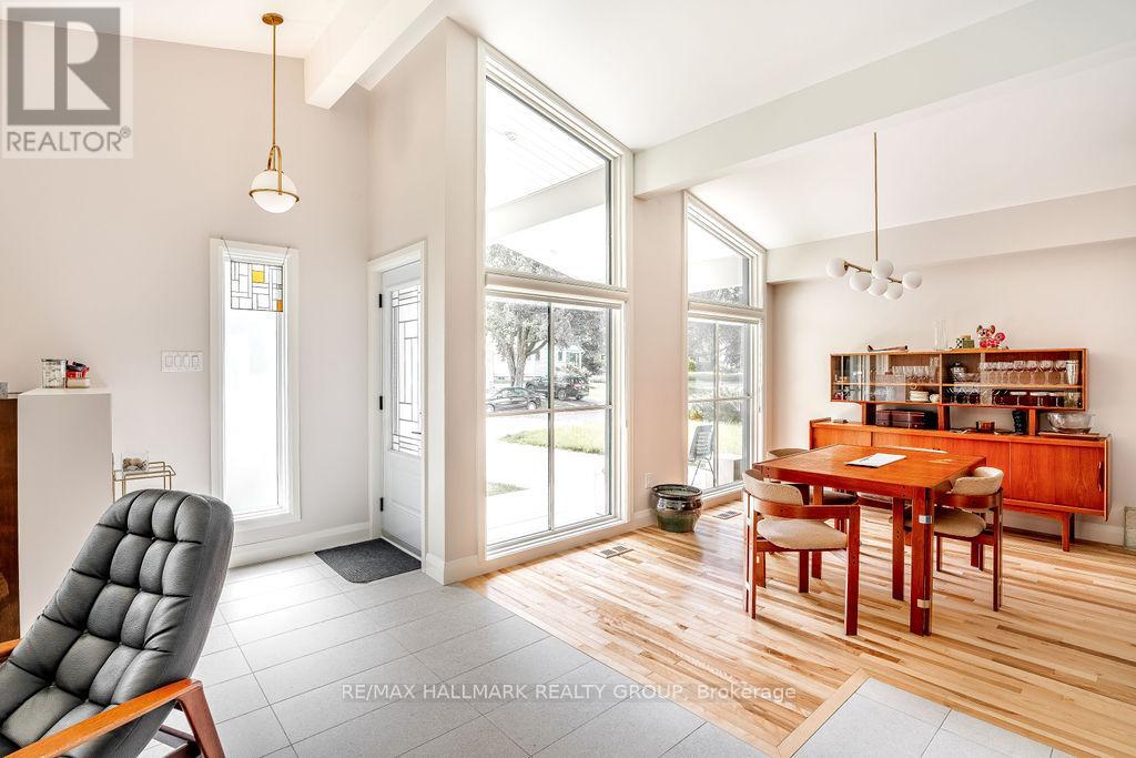 199 Lennox Park Avenue, Ottawa, Ontario  K1G 0K3 - Photo 3 - X13480076