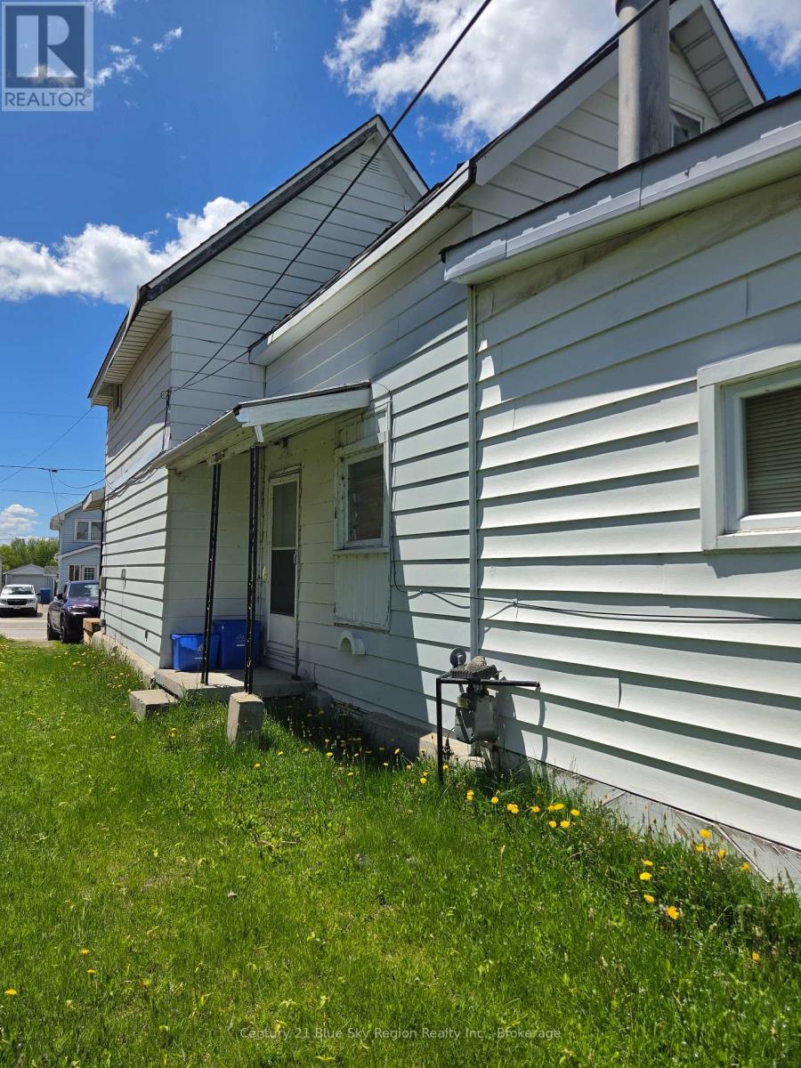 732 Mcintyre Street E, North Bay, Ontario  P1B 2Z9 - Photo 4 - X13479928