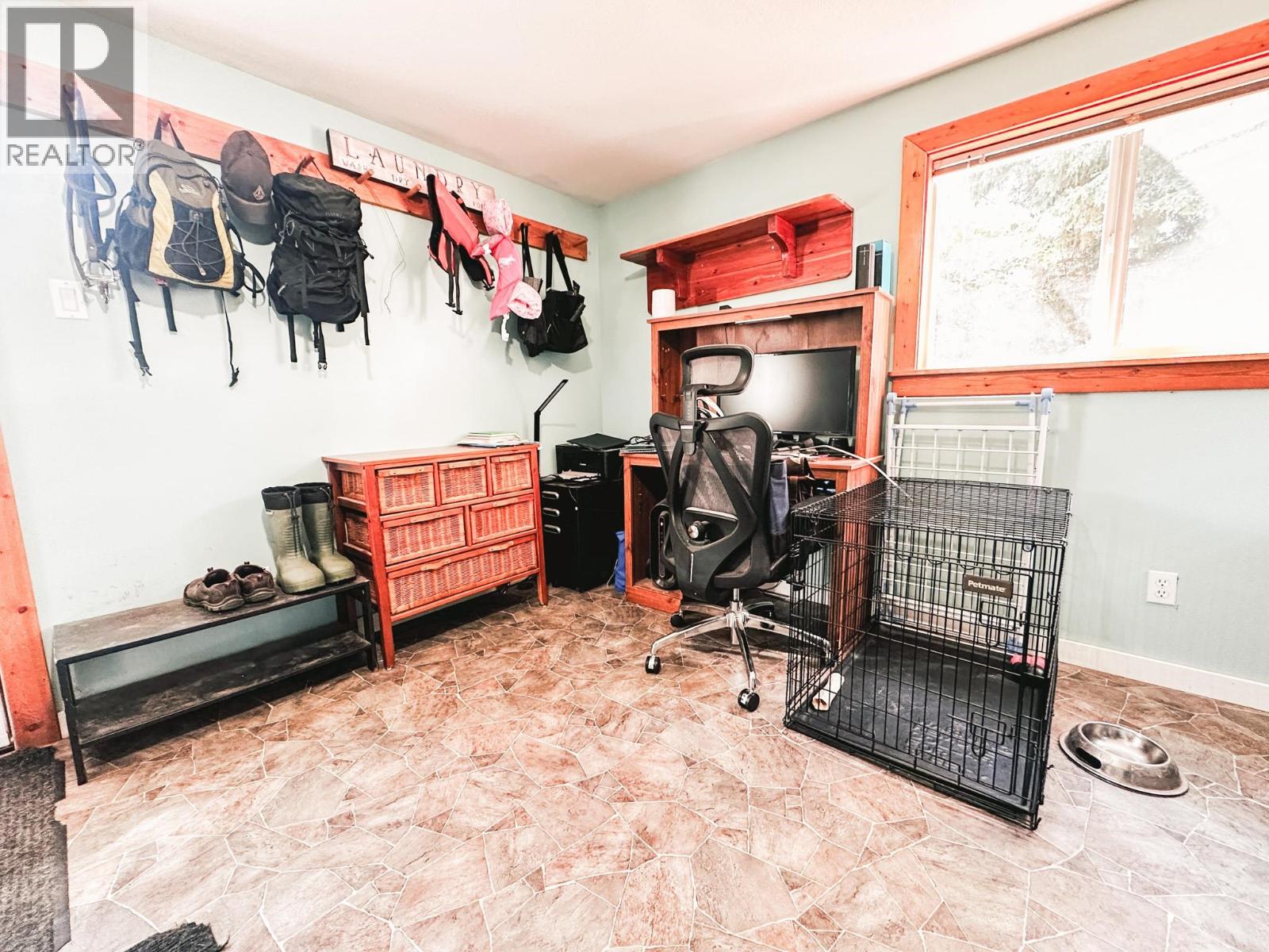 7851 Brewer Avenue, Burns Lake, British Columbia  V0J 1E1 - Photo 15 - R3138951