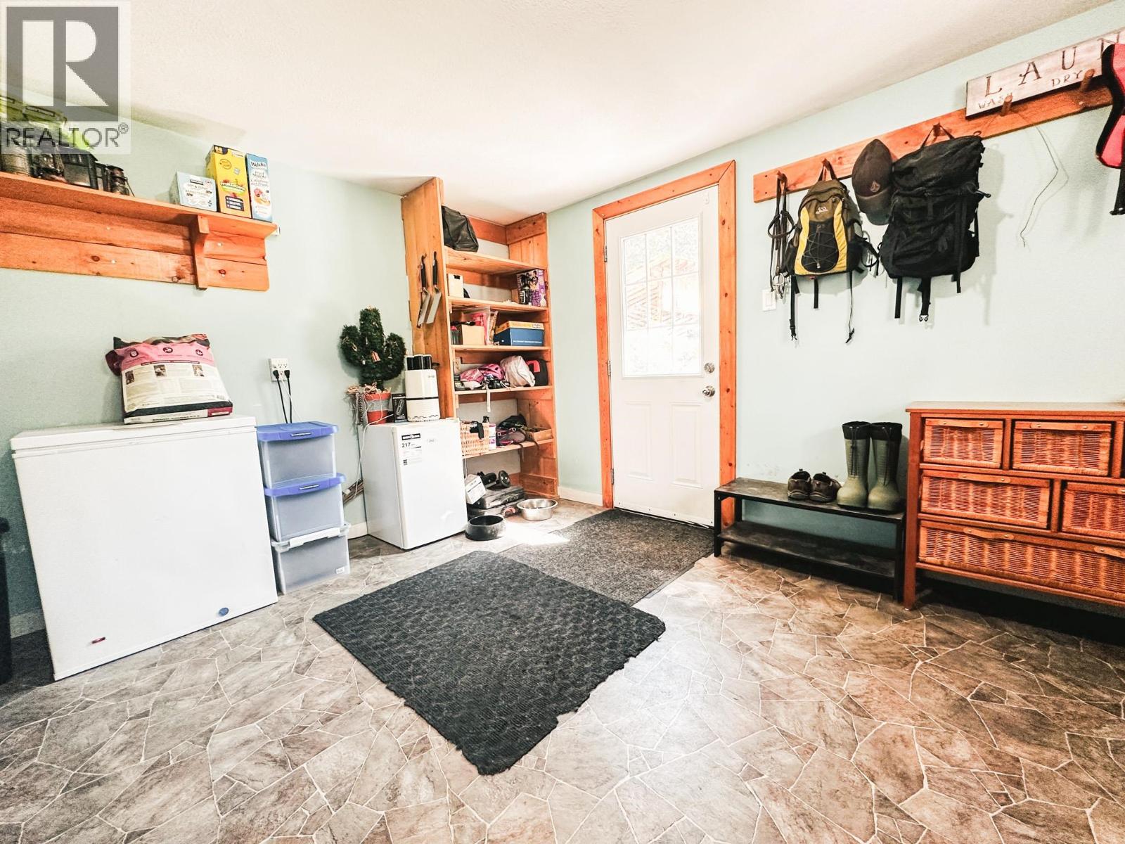 7851 Brewer Avenue, Burns Lake, British Columbia  V0J 1E1 - Photo 17 - R3138951