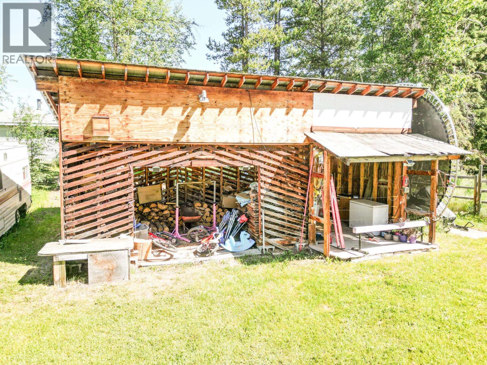 7851 Brewer Avenue, Burns Lake, British Columbia  V0J 1E1 - Photo 26 - R3138951