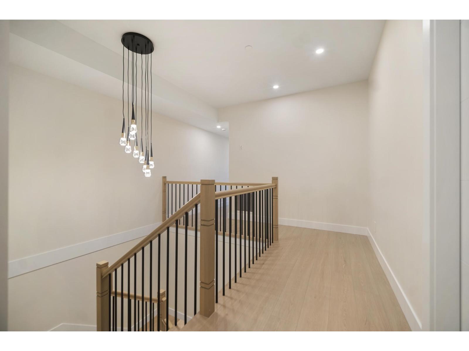 14206 North Bluff Road, White Rock, British Columbia  V4B 3C4 - Photo 19 - R3138131