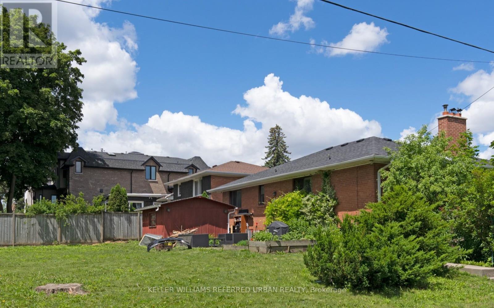 153 Newton Drive, Toronto, Ontario M2M 2N4 - Photo 4 - C13445996
