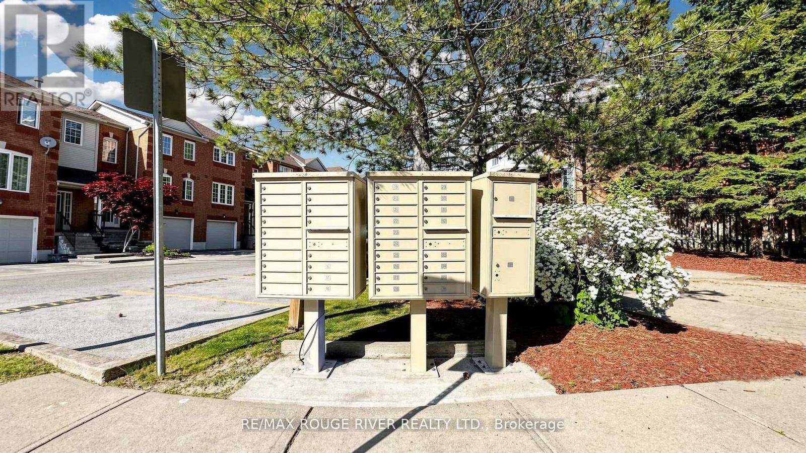 4 Trowell Lane, Ajax, Ontario  L1Z 1K4 - Photo 31 - E13463662