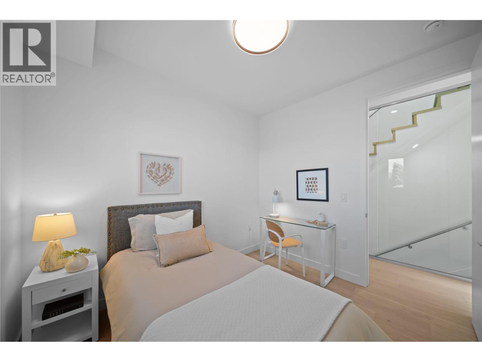 3 4963 Chester Street, Vancouver, British Columbia  V5W 3A7 - Photo 14 - R3138424