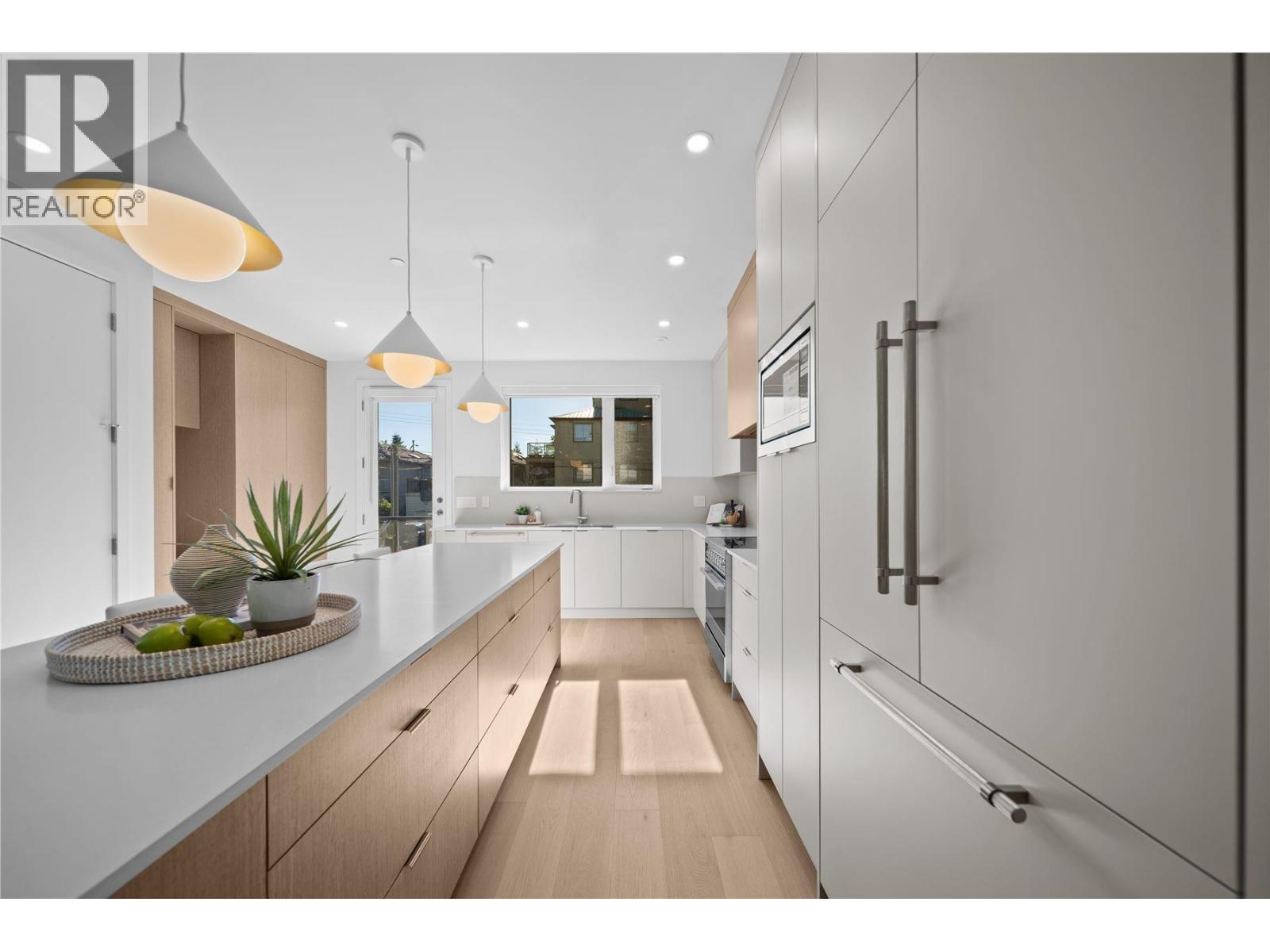 3 4963 Chester Street, Vancouver, British Columbia  V5W 3A7 - Photo 7 - R3138424