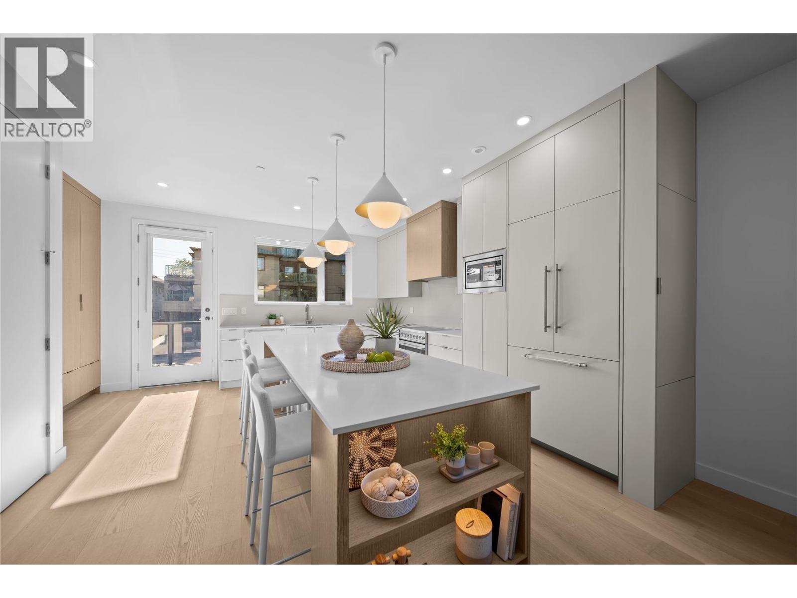 3 4963 Chester Street, Vancouver, British Columbia  V5W 3A7 - Photo 6 - R3138424