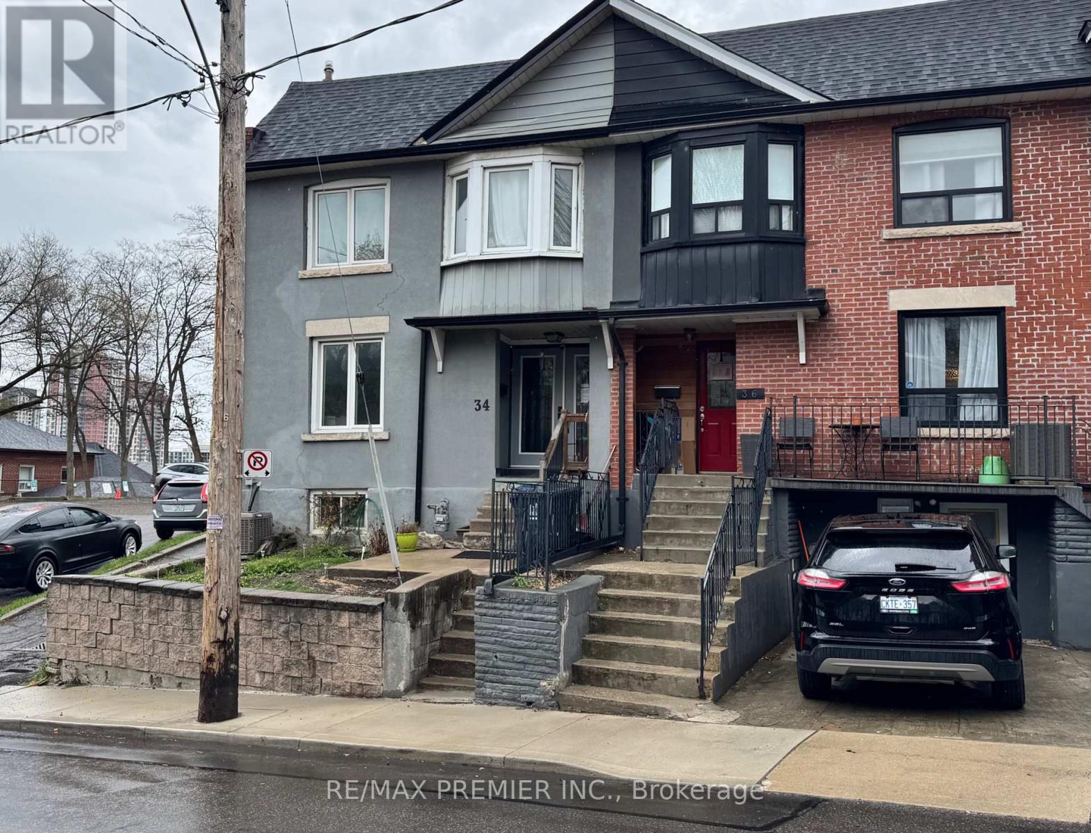 34 Mc Farland Avenue, Toronto, Ontario  M6H 3N1 - Photo 2 - W12923854