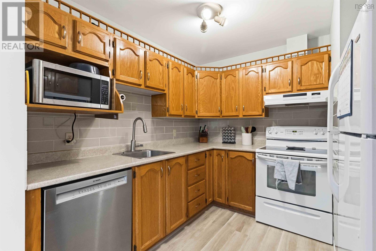 Unit 14 3 Rose Way, Dartmouth, Nova Scotia  B2Y 4L9 - Photo 20 - 202615398