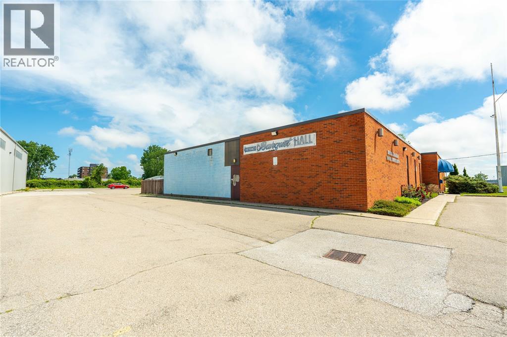1420 Lougar Avenue, Sarnia, Ontario  N7S 5N4 - Photo 11 - 26014962