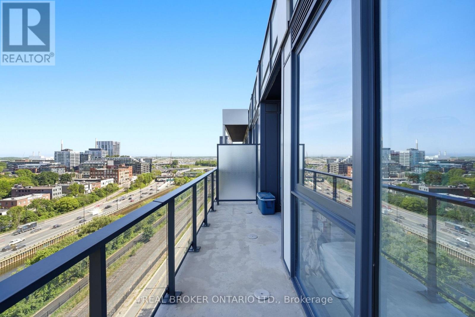 1103 - 5 Defries Street, Toronto, Ontario  M5A 0W7 - Photo 15 - C13479934
