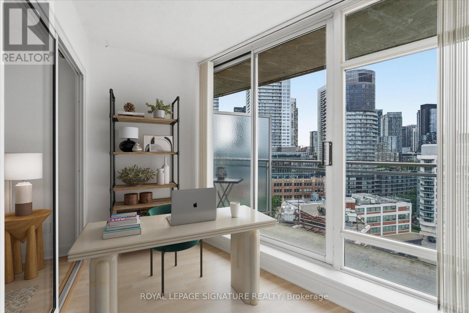 1605 - 650 Queens Quay W, Toronto, Ontario M5V 3N2 - Photo 16 - C13480018