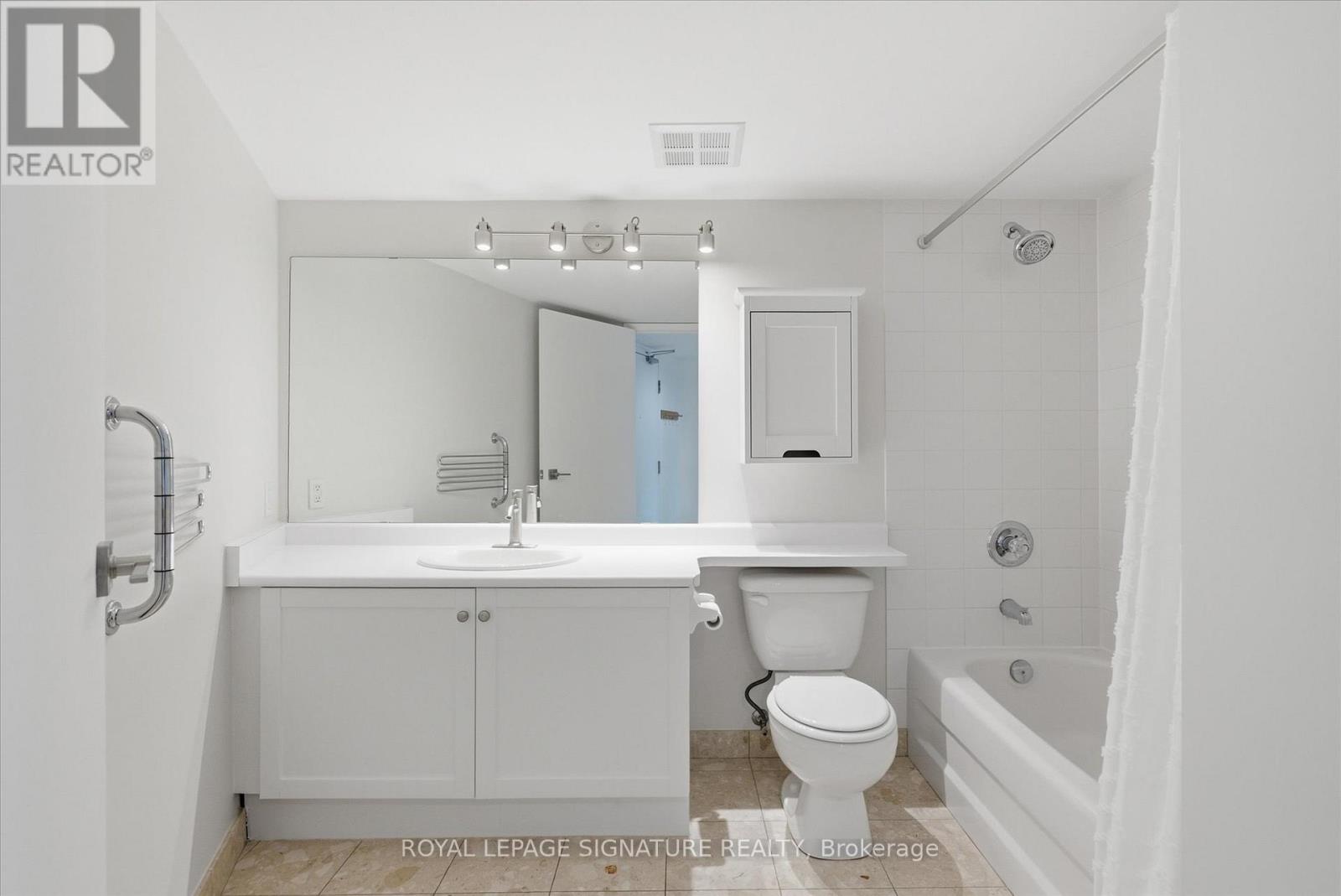 1605 - 650 Queens Quay W, Toronto, Ontario M5V 3N2 - Photo 23 - C13480018