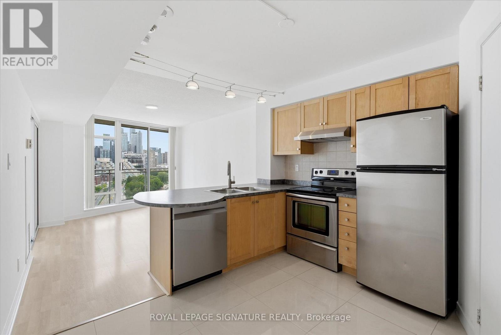 1605 - 650 Queens Quay W, Toronto, Ontario M5V 3N2 - Photo 9 - C13480018