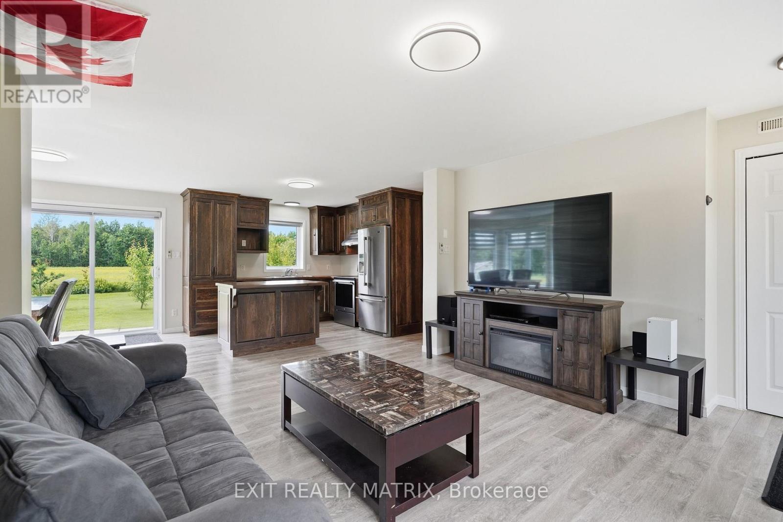 3680 Pattee Road, East Hawkesbury, Ontario  K6A 2R2 - Photo 8 - X13480084