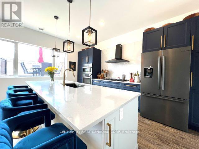 Upper - 218 Joseph Street, Central Elgin, Ontario  N5L 1C4 - Photo 2 - X13479894