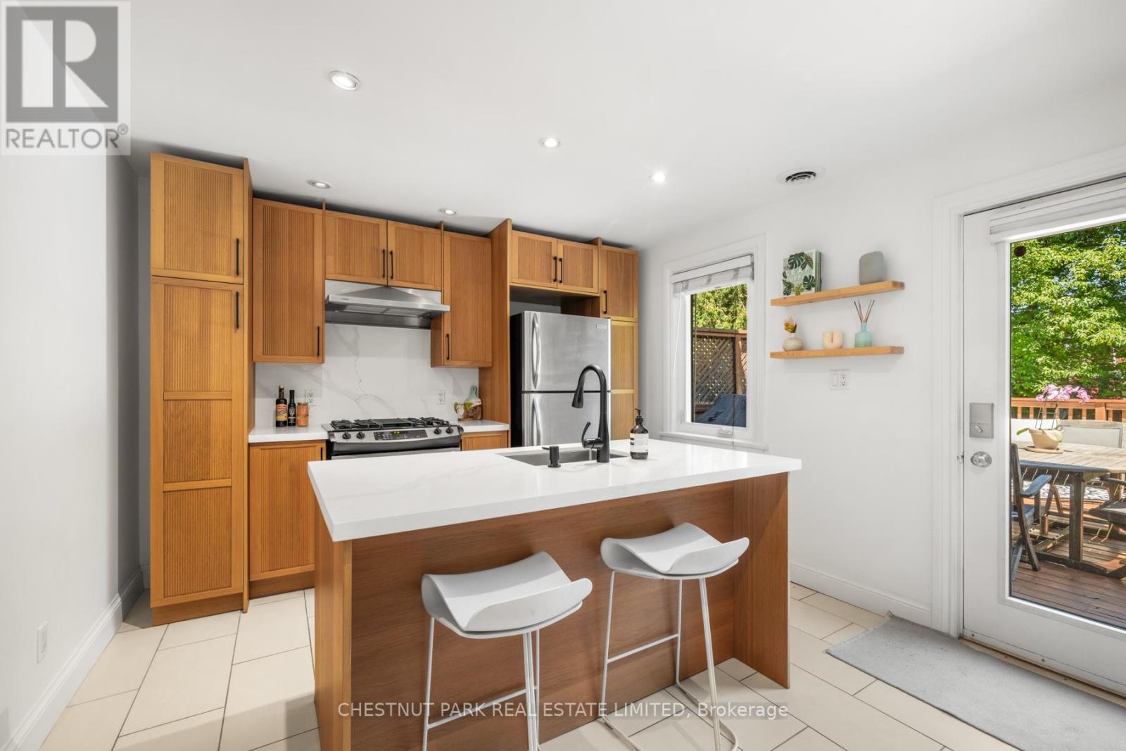 57 Billings Avenue, Toronto, Ontario  M4L 2S3 - Photo 13 - E13480082