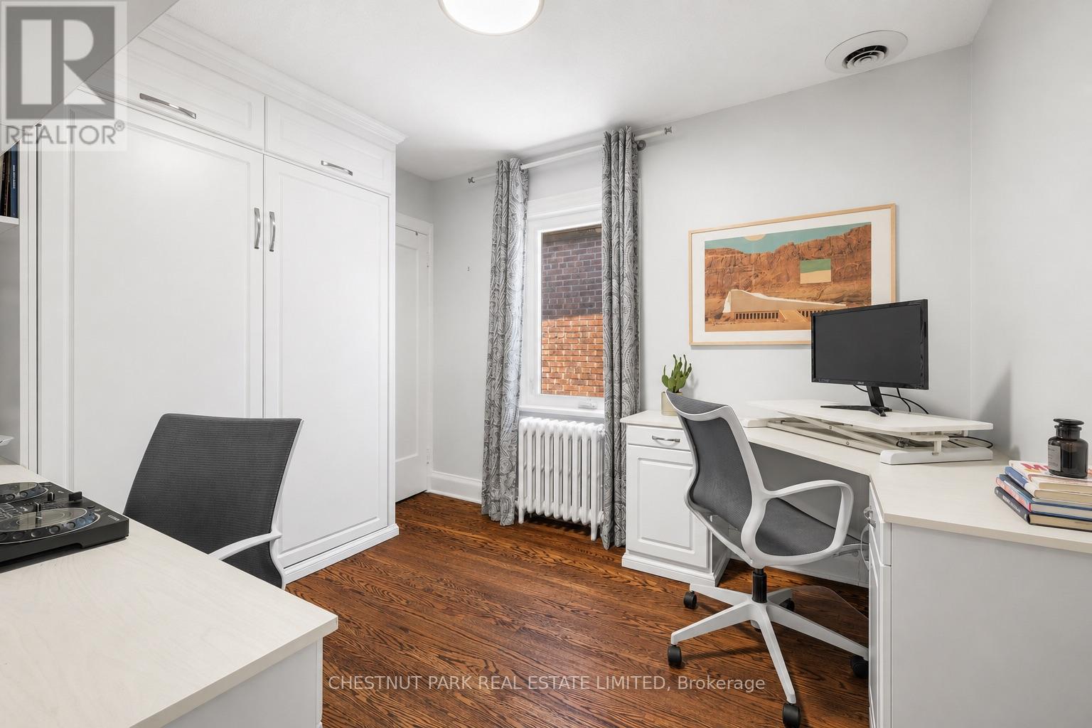 57 Billings Avenue, Toronto, Ontario  M4L 2S3 - Photo 20 - E13480082