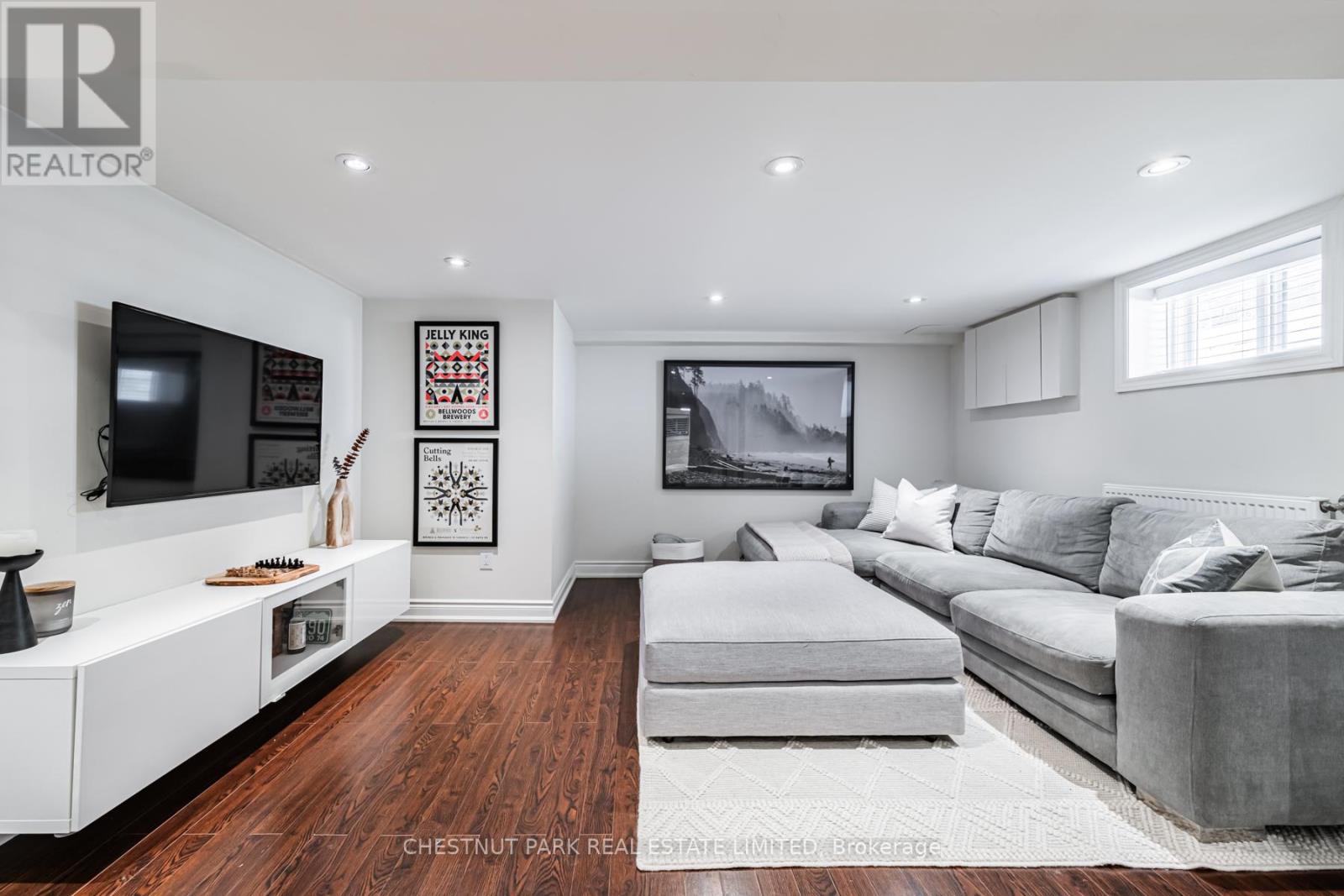 57 Billings Avenue, Toronto, Ontario  M4L 2S3 - Photo 26 - E13480082