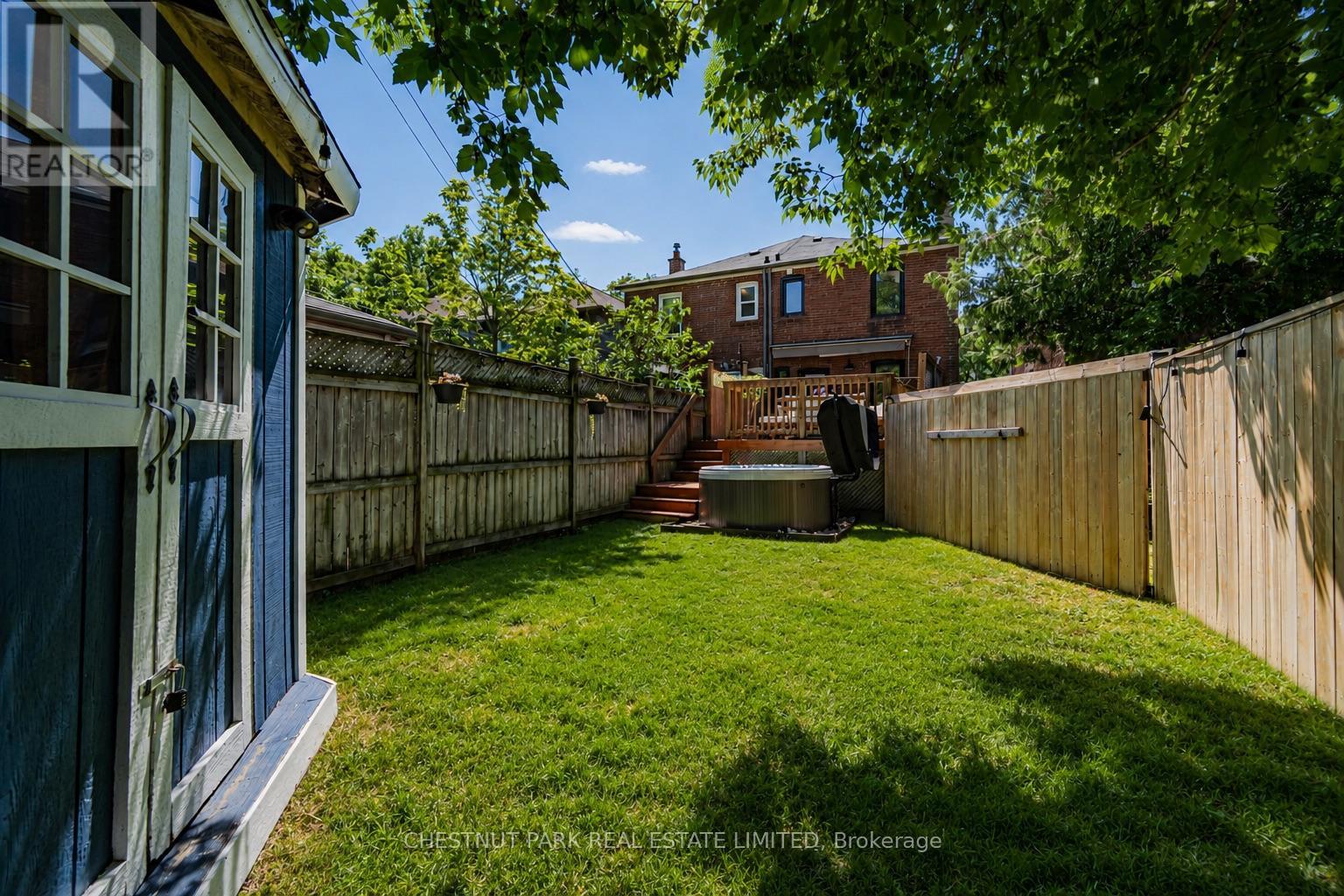 57 Billings Avenue, Toronto, Ontario  M4L 2S3 - Photo 35 - E13480082