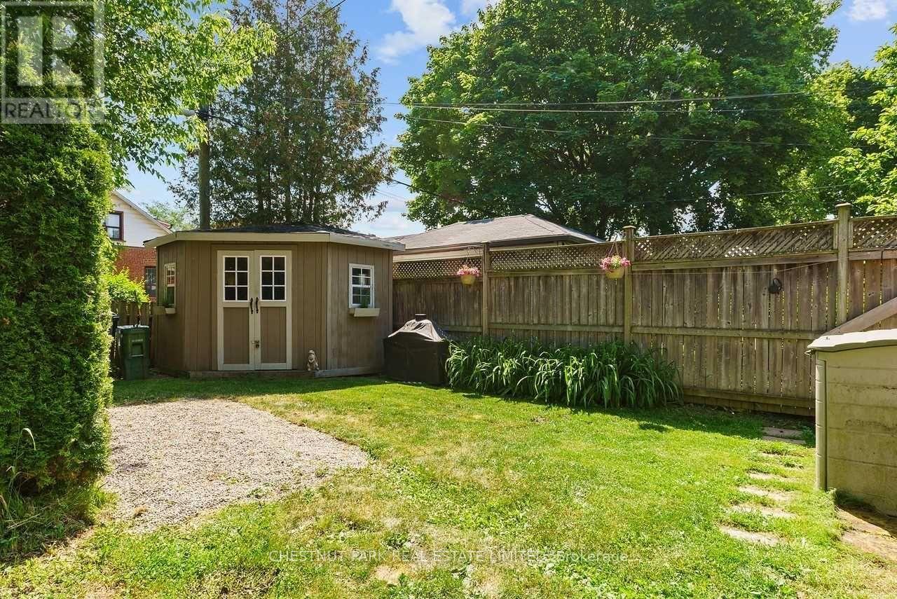 57 Billings Avenue, Toronto, Ontario  M4L 2S3 - Photo 36 - E13480082
