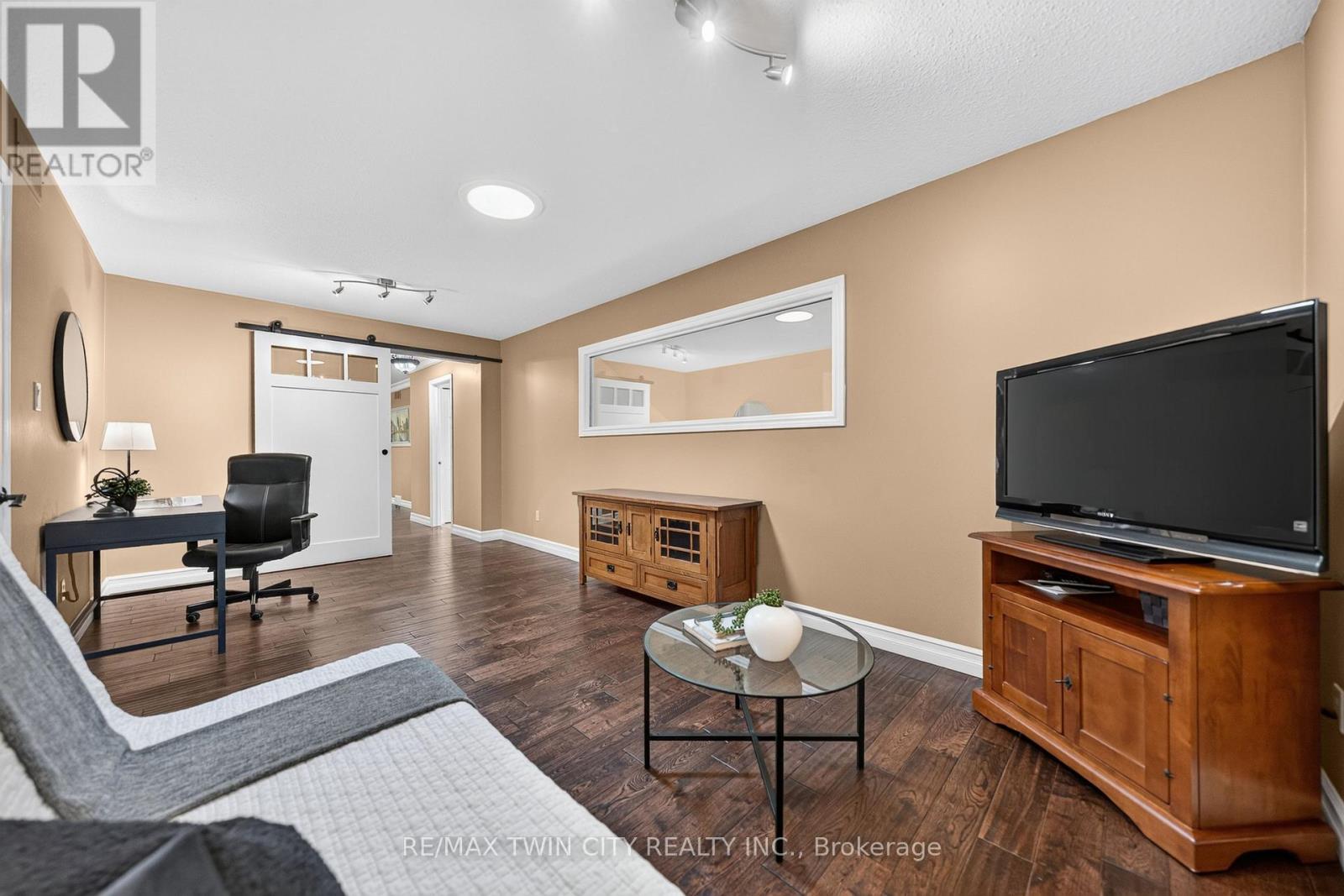 612 Stonebury Crescent, Waterloo, Ontario N2K 3R1 - Photo 32 - X13474932