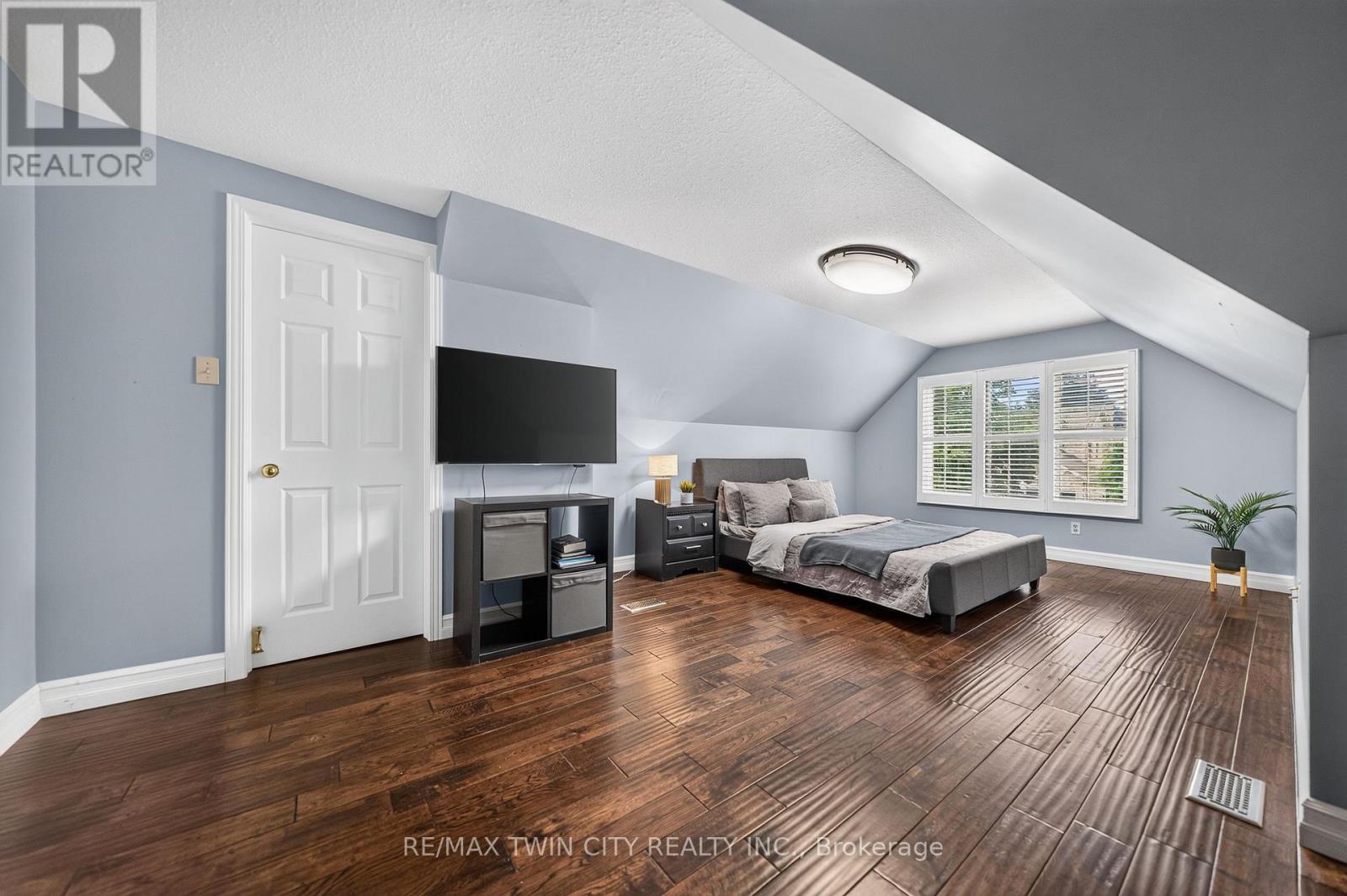 612 Stonebury Crescent, Waterloo, Ontario N2K 3R1 - Photo 34 - X13474932
