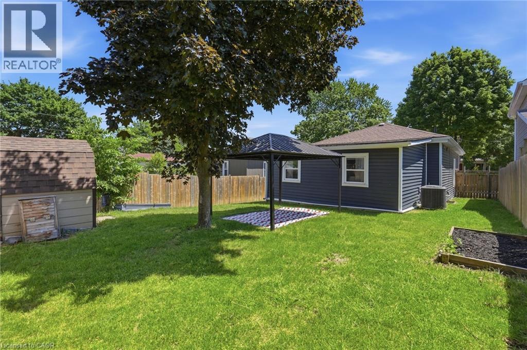 118 Victoria Street, Brantford, Ontario  N3S 3K8 - Photo 28 - 40836796