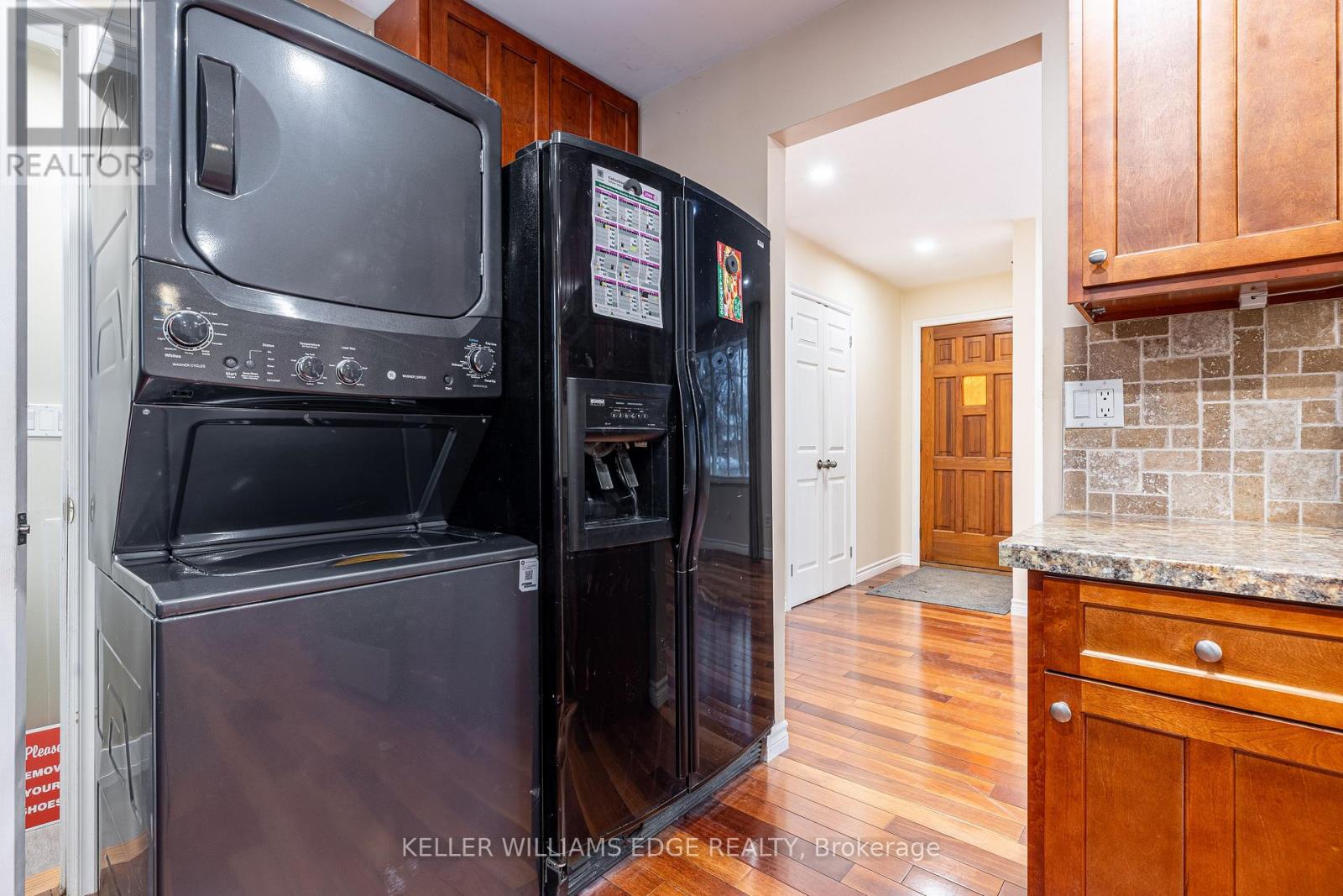 Upper - 598 Mapledale Avenue, London North, Ontario  N5X 2B8 - Photo 9 - X13475472