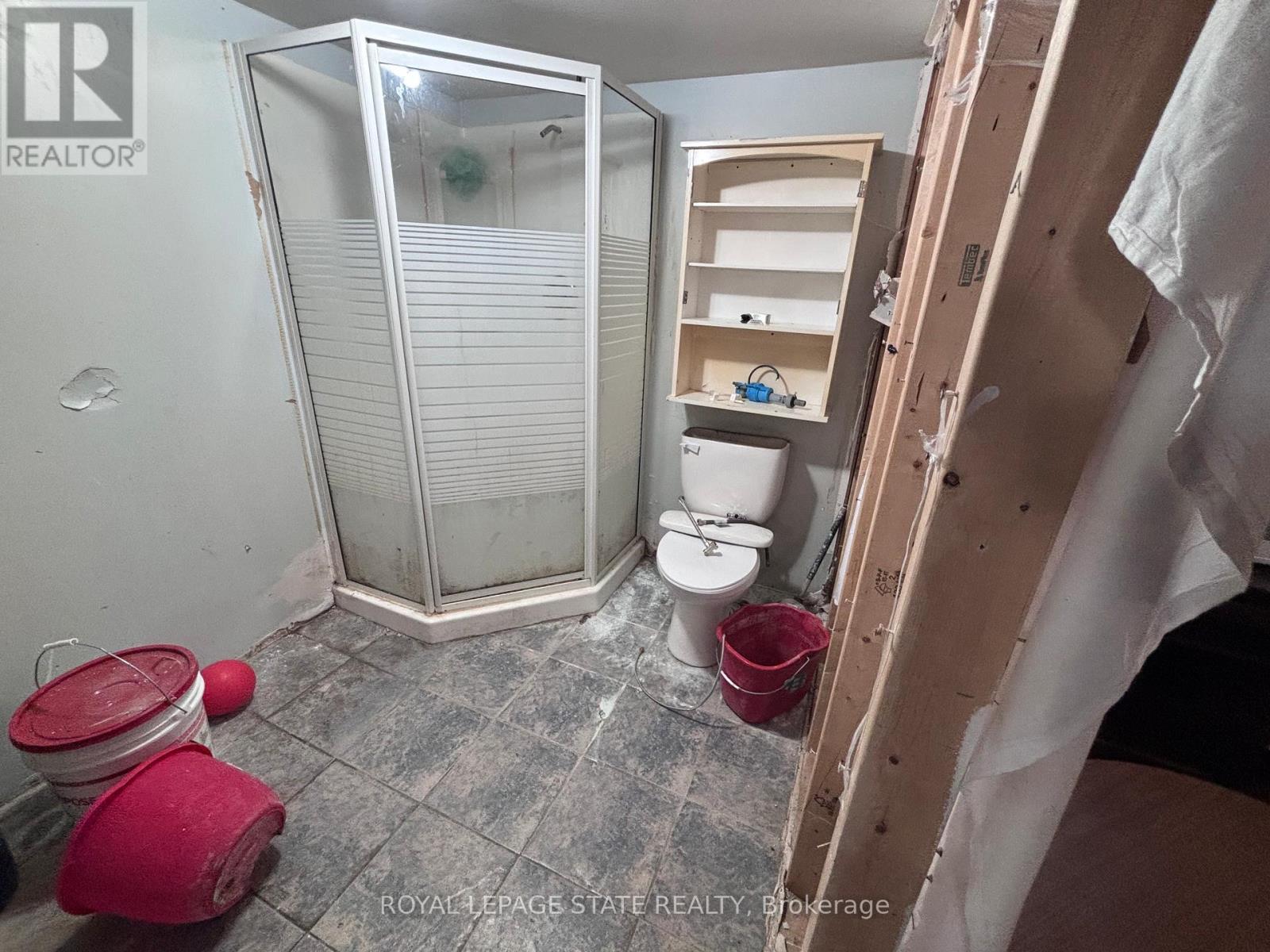 6413 Monroe Street, Niagara Falls, Ontario  L2G 2G9 - Photo 10 - X13475504