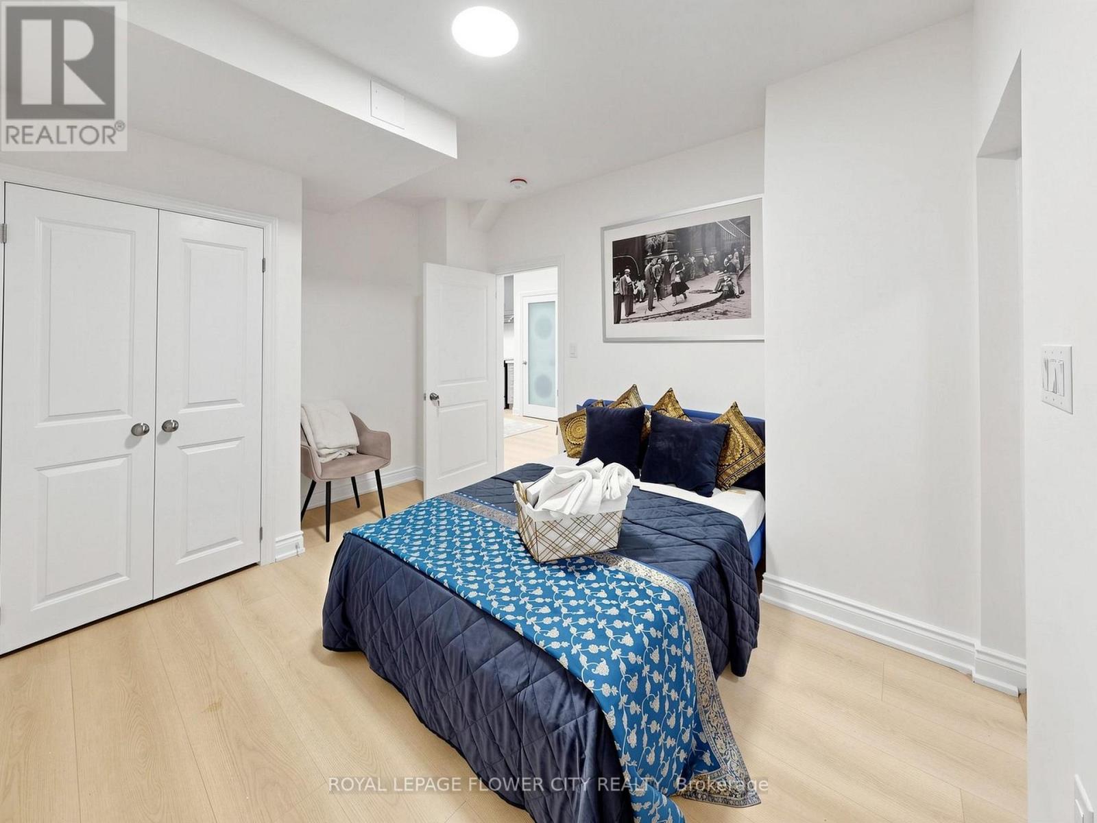 11 Holton Avenue N, Hamilton, Ontario  L8L 6H3 - Photo 12 - X13475376
