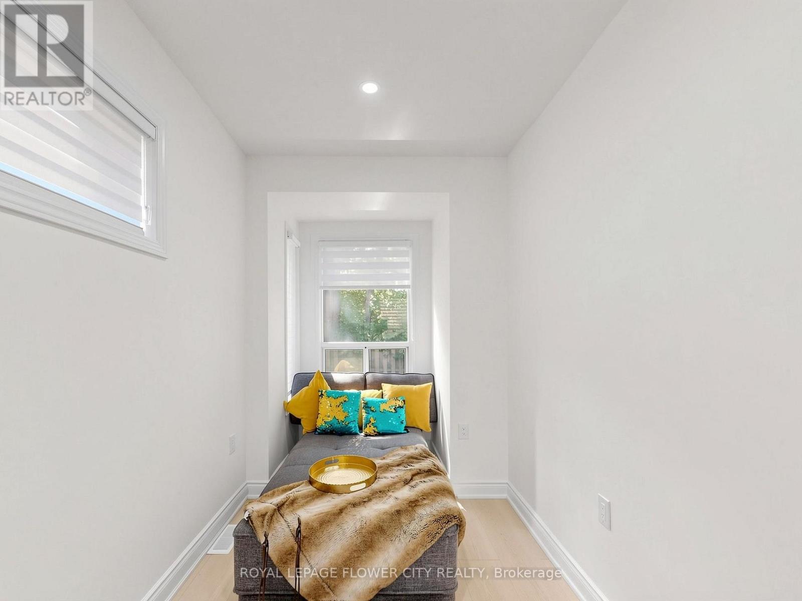 11 Holton Avenue N, Hamilton, Ontario  L8L 6H3 - Photo 18 - X13475376