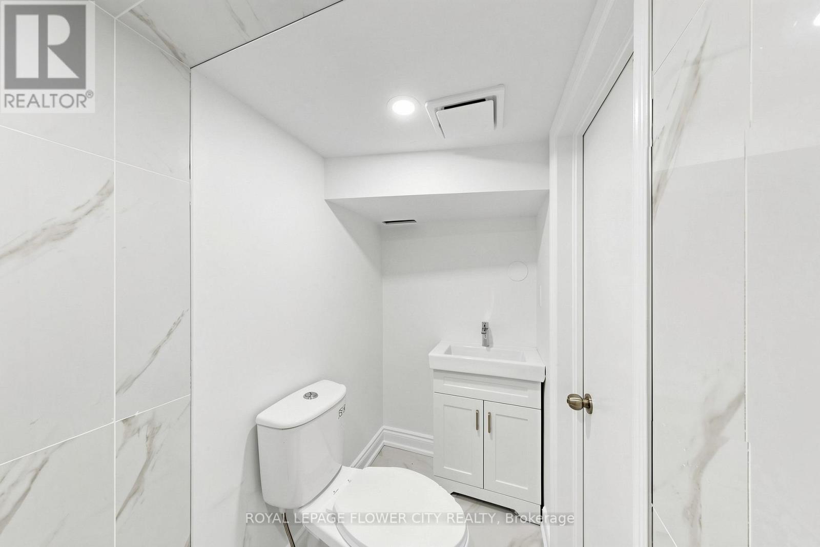 11 Holton Avenue N, Hamilton, Ontario  L8L 6H3 - Photo 43 - X13475376