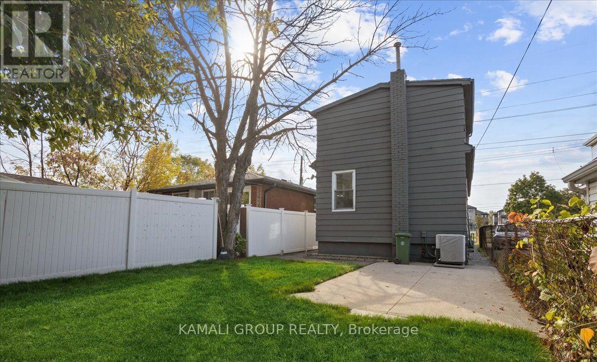 Bsmt - 2027 Brampton Street, Hamilton, Ontario  L8H 3S9 - Photo 9 - X13475872
