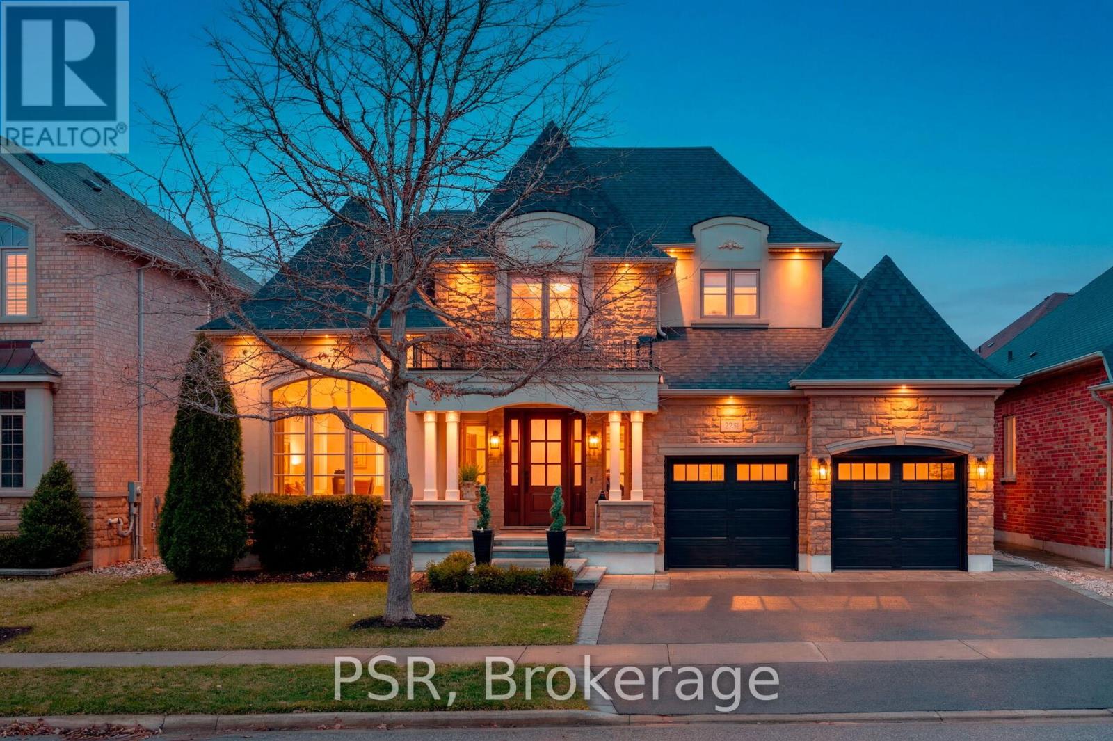2040 BINGLEY CRESCENT, Oakville, Ontario