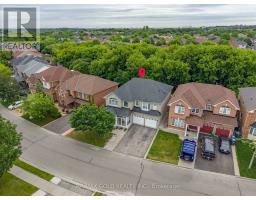 141 WHITWELL DRIVE, Brampton, Ontario
