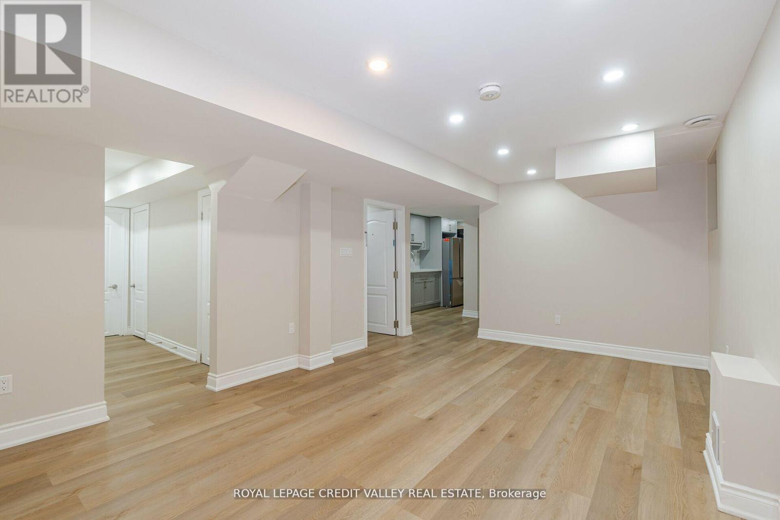 18 Trailhead Crescent, Brampton, Ontario  L6R 3H3 - Photo 14 - W13480046