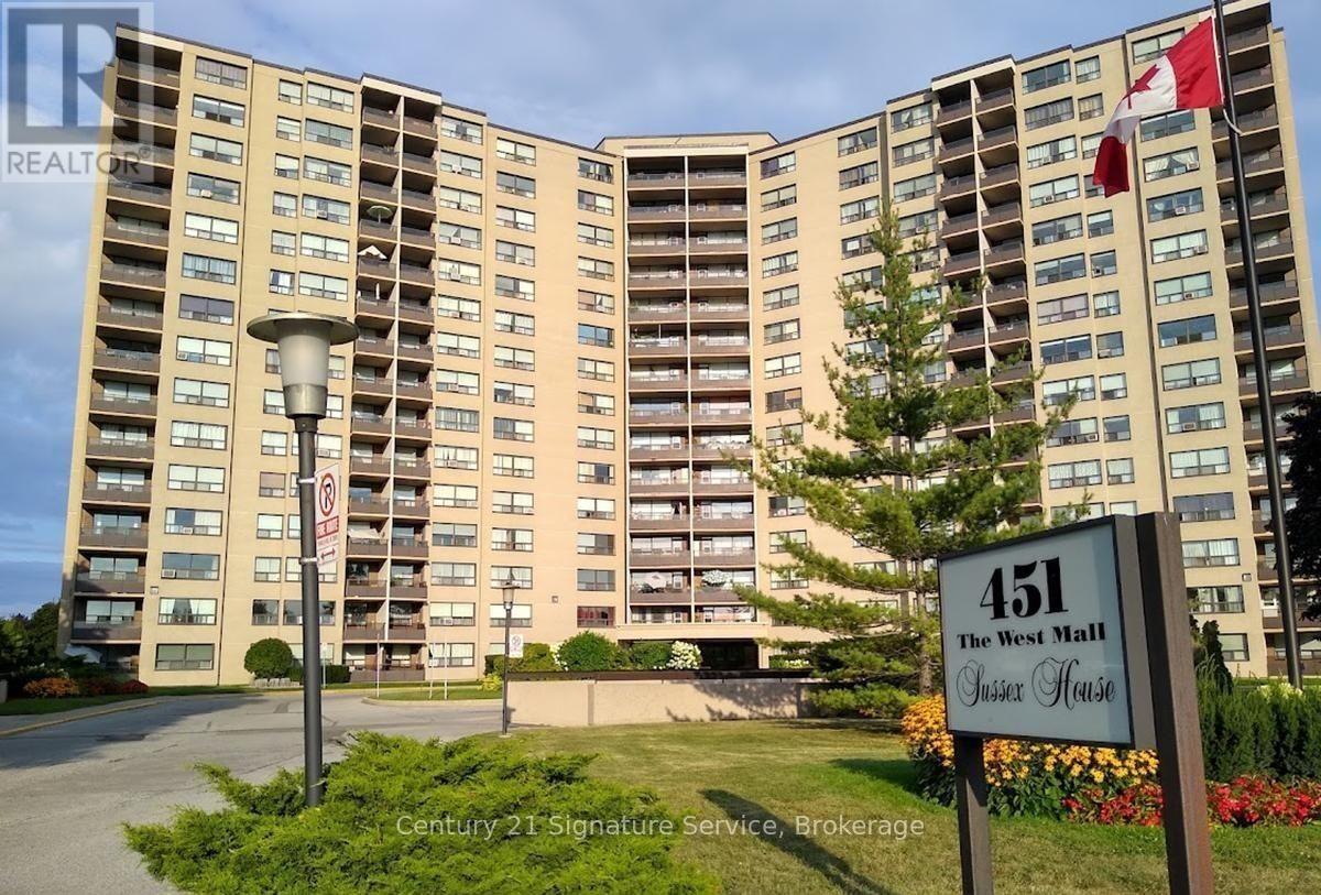 917 - 451 THE WEST MALL, Toronto, Ontario