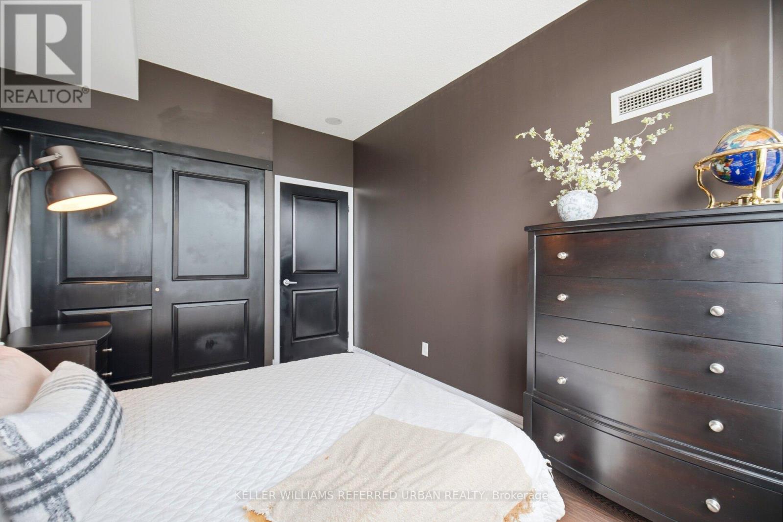 601 - 15 Windermere Avenue, Toronto, Ontario M6S 5A2 - Photo 20 - W13480170
