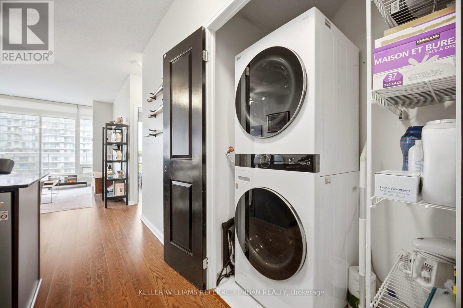 601 - 15 Windermere Avenue, Toronto, Ontario M6S 5A2 - Photo 21 - W13480170