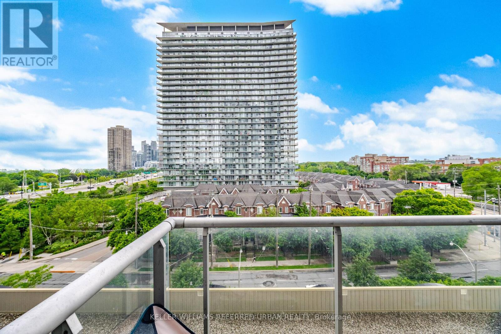 601 - 15 Windermere Avenue, Toronto, Ontario M6S 5A2 - Photo 25 - W13480170