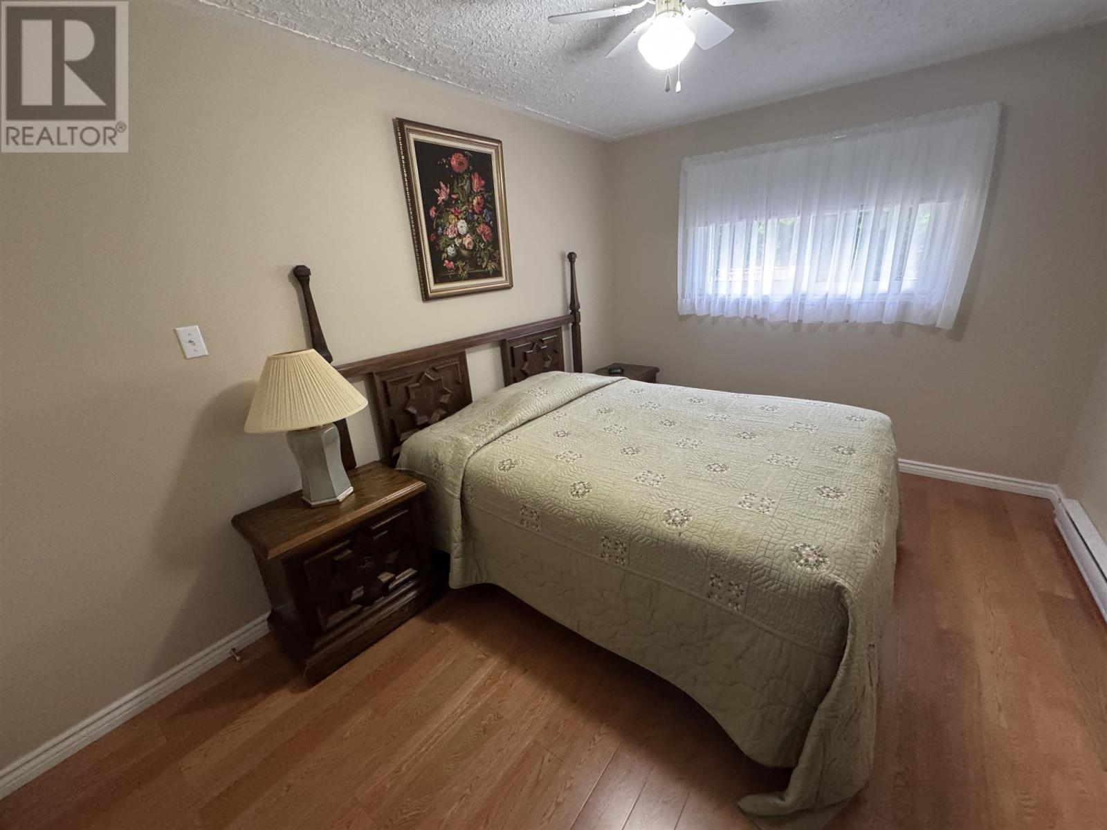 8 Hemlock Pl, Elliot Lake, Ontario  P5A 2H7 - Photo 14 - SM261434