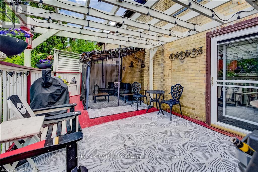 51 Irvin Street, Kitchener, Ontario  N2H 1K7 - Photo 38 - X13476236