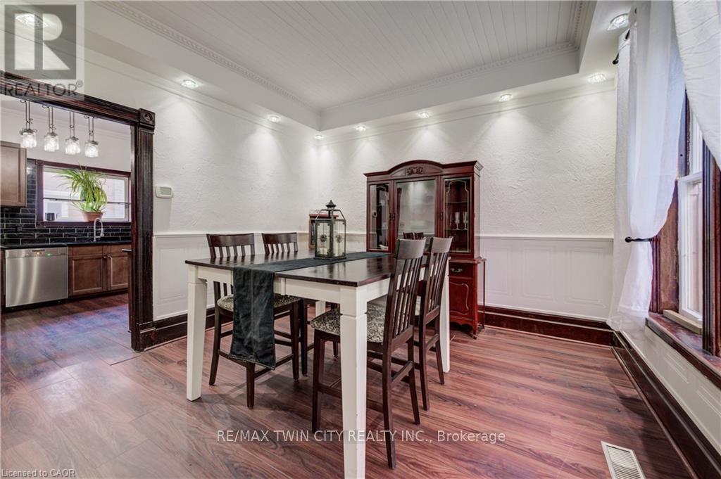 51 Irvin Street, Kitchener, Ontario  N2H 1K7 - Photo 10 - X13476236