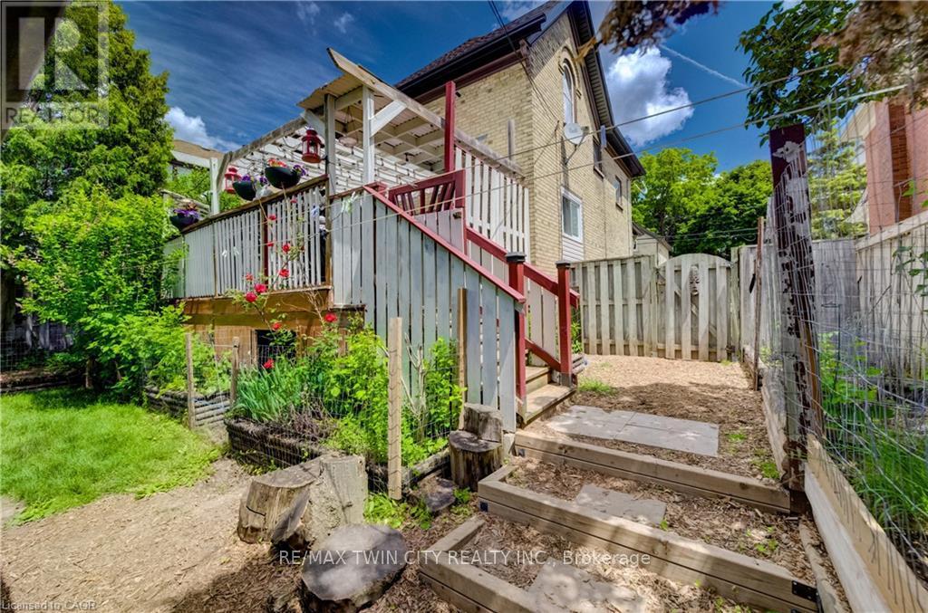 51 Irvin Street, Kitchener, Ontario  N2H 1K7 - Photo 35 - X13476236