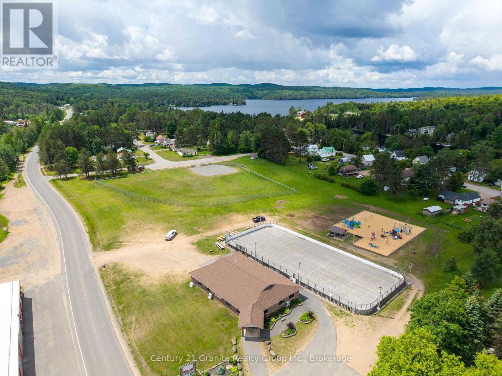 25 Post Street, South Algonquin, Ontario  K0J 2M0 - Photo 35 - X13475108