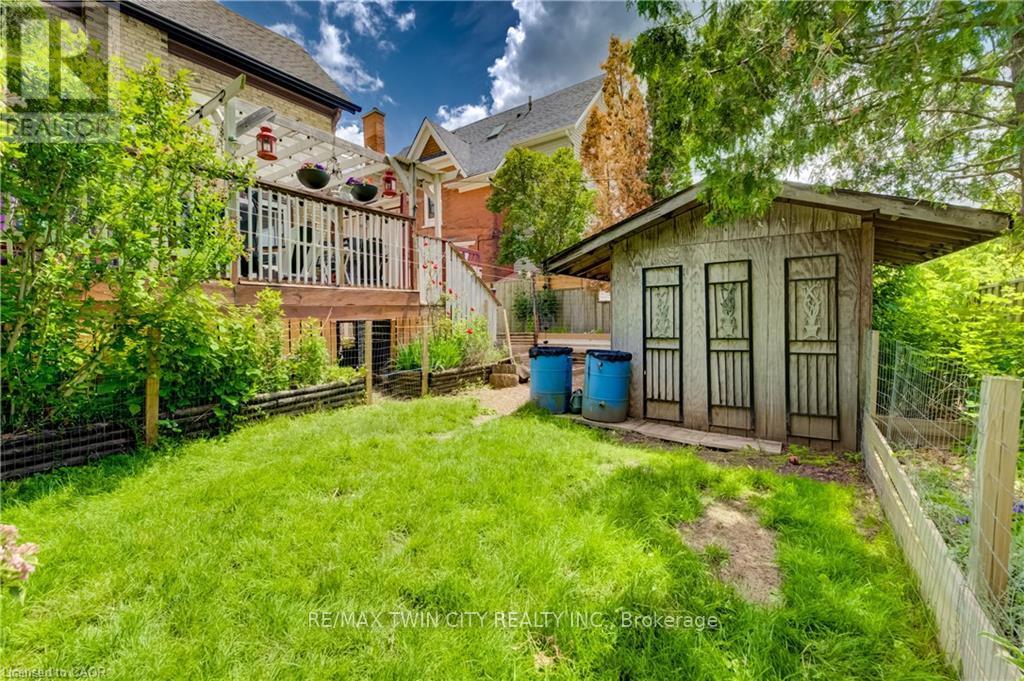 51 Irvin Street, Kitchener, Ontario  N2H 1K7 - Photo 36 - X13476236